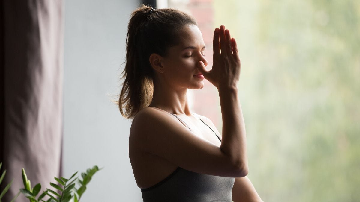 You are currently viewing Science-Backed Benefits of Pranayama | Pranayama Benefits | Effect of Pranayama on your Body
